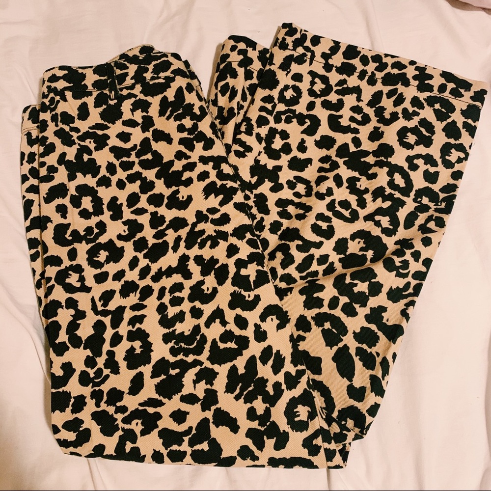 Boutique Wide-Legged Leopard Print Pants